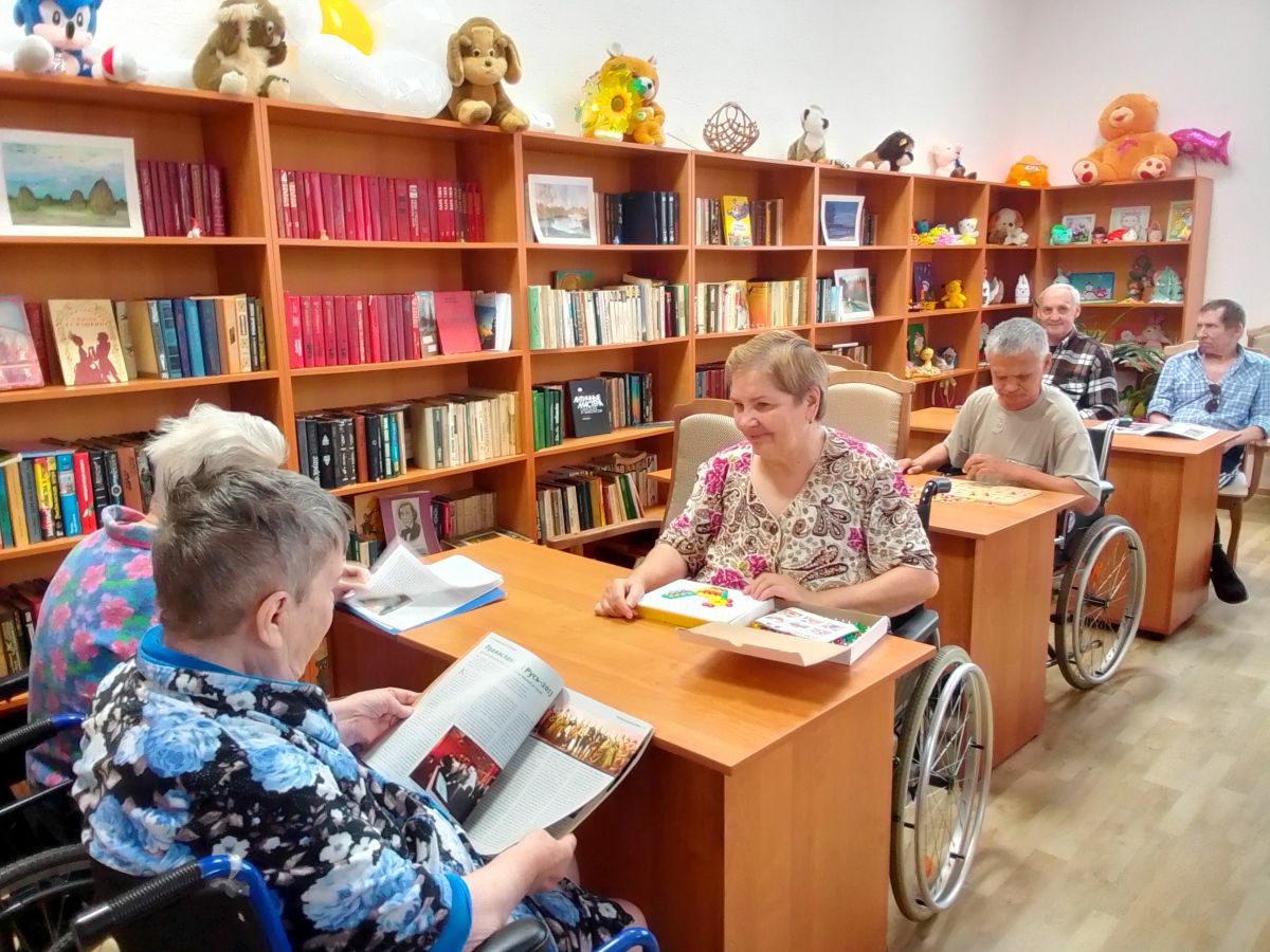 Групповые занятия в библиотеке